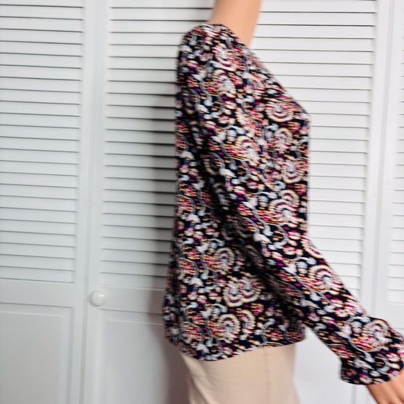 J. CREW Antique Navy Sweet Briar V-Neck Button-Down Blouse Size Small - Picture 6 of 9